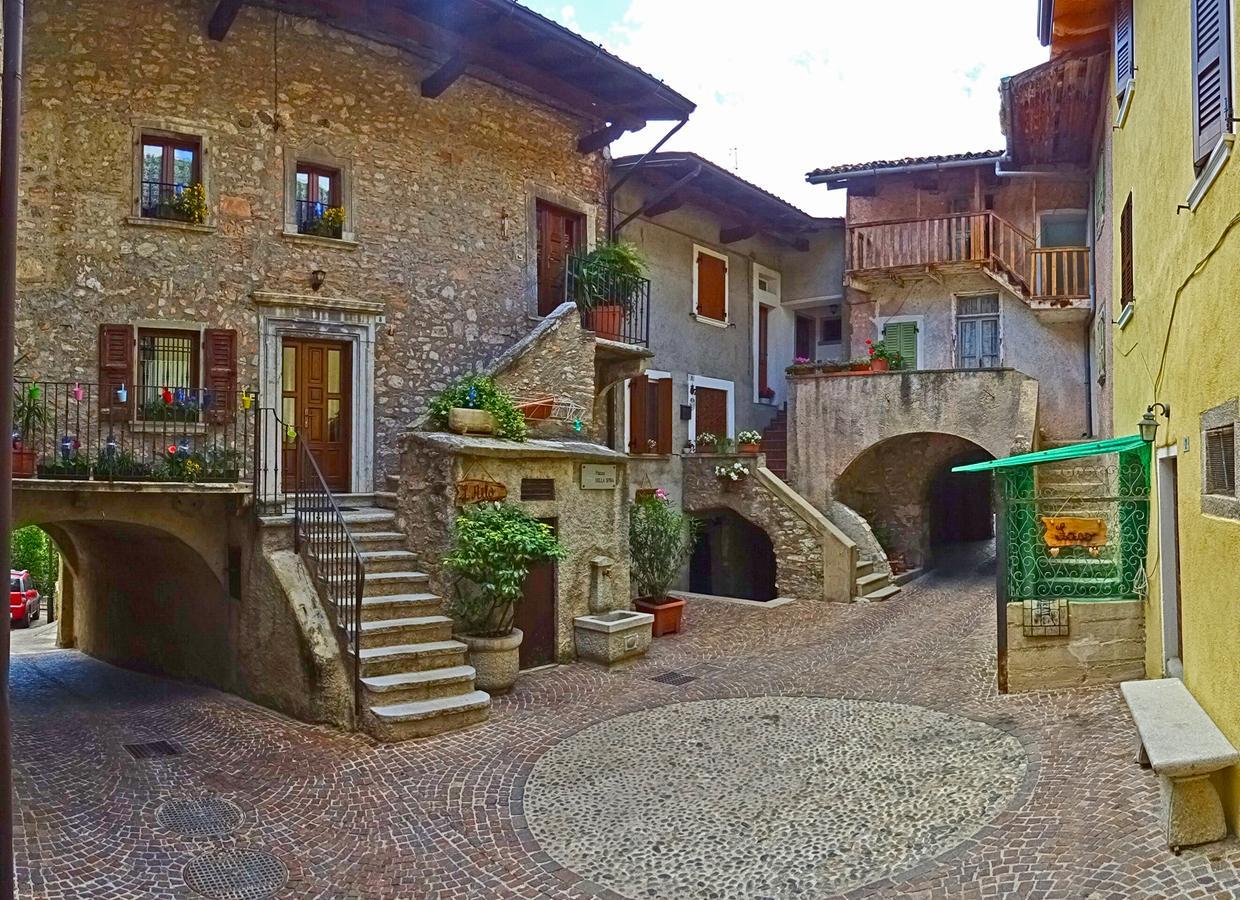הוילה Tremosine Casa Del Borgo Pregasio Garden And View By Gardadomusmea מראה חיצוני תמונה